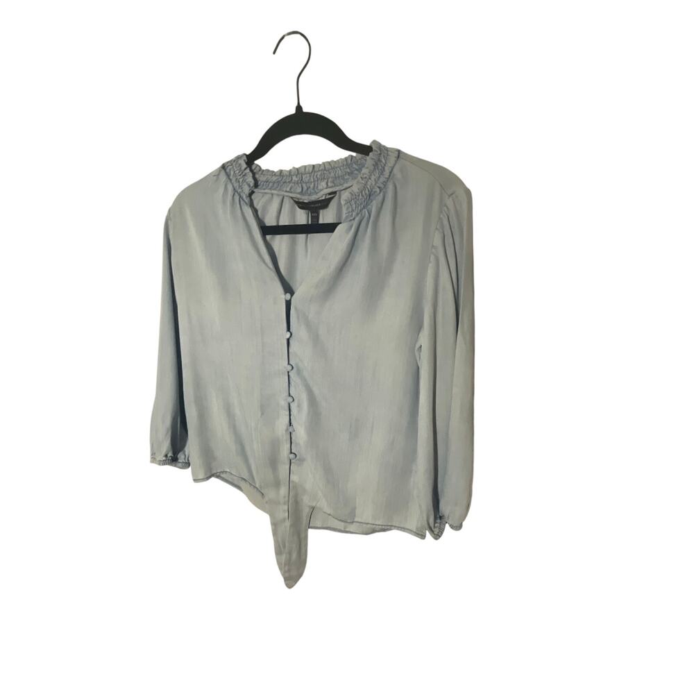 White House Black Market 3/4 Sleeve Silky Soft Denim Tie Front Preppy IndieTop - Picture 2 of 6